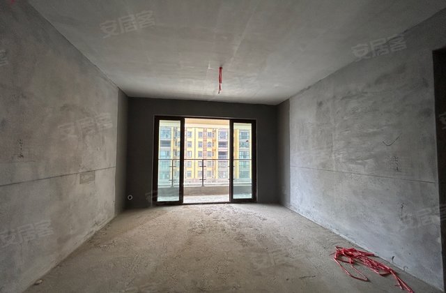 富力碧桂园衡中心4室2厅130㎡90万二手房图片