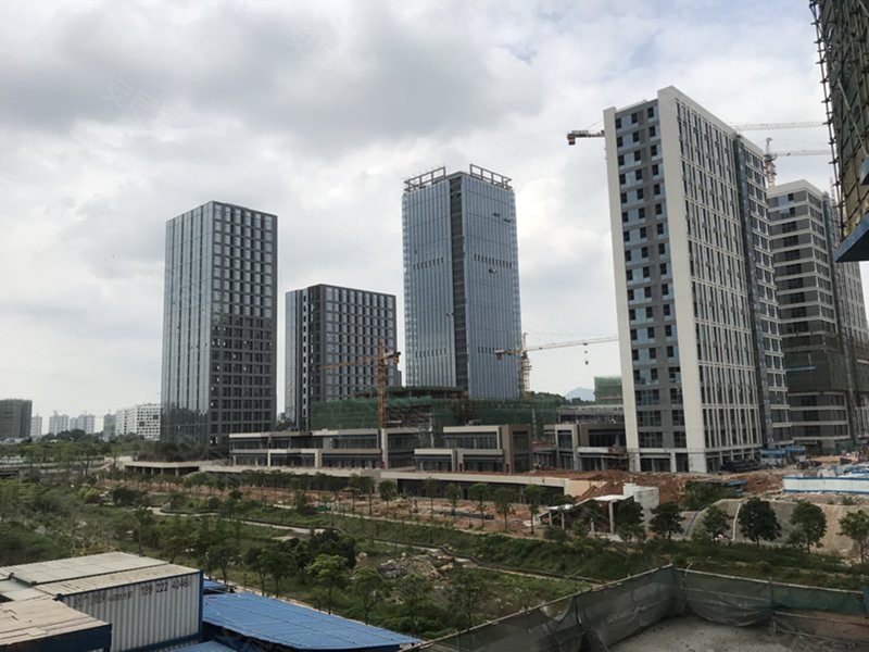 广州绿地城(商住楼)