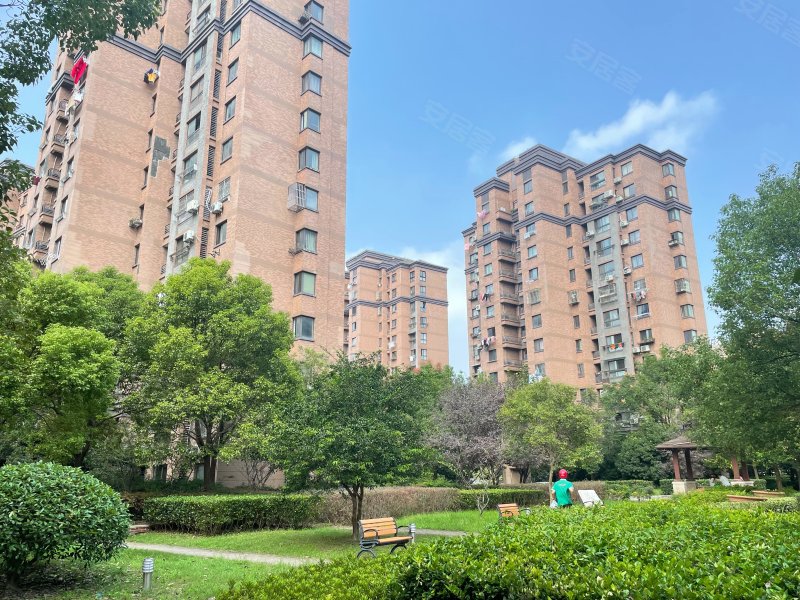 新凯城玉兰苑,泗凤公路1500弄-上海新凯城玉兰苑二手房,租房,房价