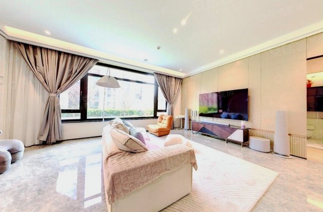 银丰玖玺城一期珑府6室3厅221.45㎡1790万二手房图片