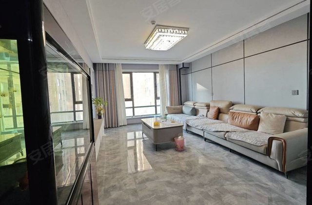 新苑名府3室2厅102.76㎡42万二手房图片