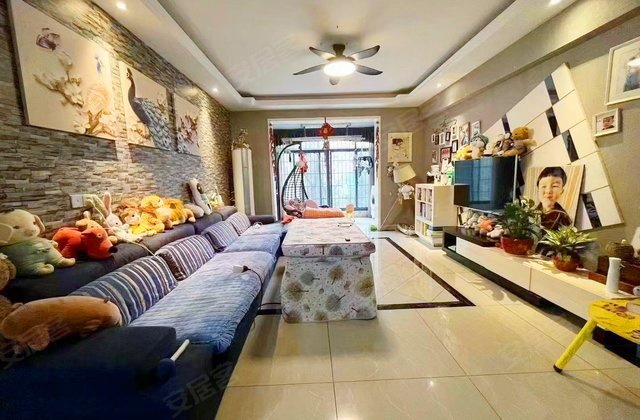 中源凝香华都3室2厅127.7㎡54.8万二手房图片