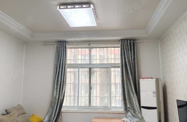 大河国际3室2厅110㎡48万二手房图片