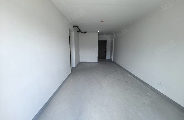 上品家园3室2厅104㎡150万二手房图片