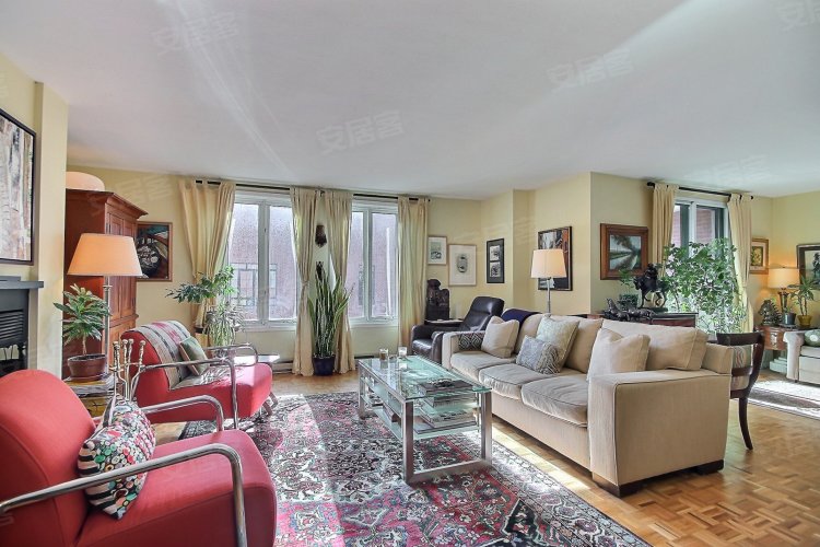 加拿大魁北克省蒙特利尔约¥388万CanadaMontrealRue Ste-Cunégonde, 2400 Saint-Henri/二手房公寓图片