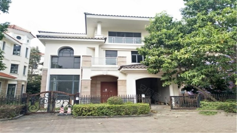 三正卧龙山花园(别墅)