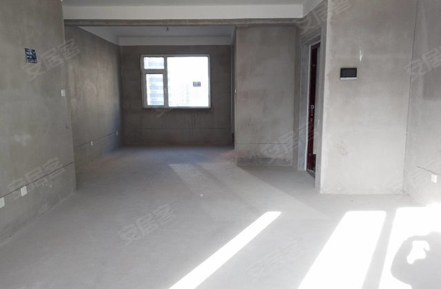 联泰中心城3室2厅135㎡108万二手房图片