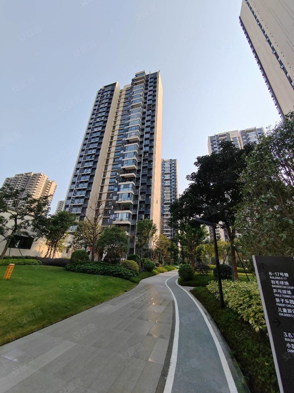 找我员工央企华润静兰湾湾小12中送车位看房方便