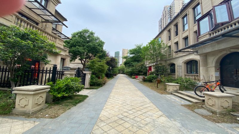 卧龙墨水湖边(别墅)