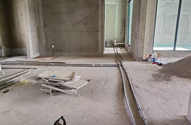 红河未来城天景3室2厅139㎡79万二手房图片