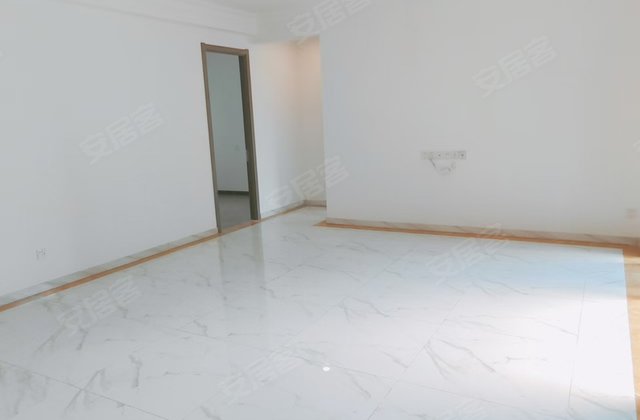 碧桂园天玺4室2厅119㎡79.8万二手房图片