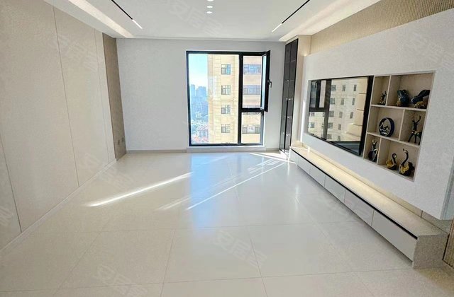 创业城翠羽花园3室2厅146㎡78万二手房图片
