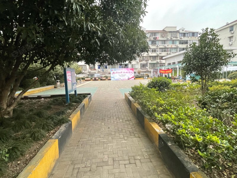 航鹰小区,场中路3123弄-上海航鹰小区二手房,租房,房价-上海安居客