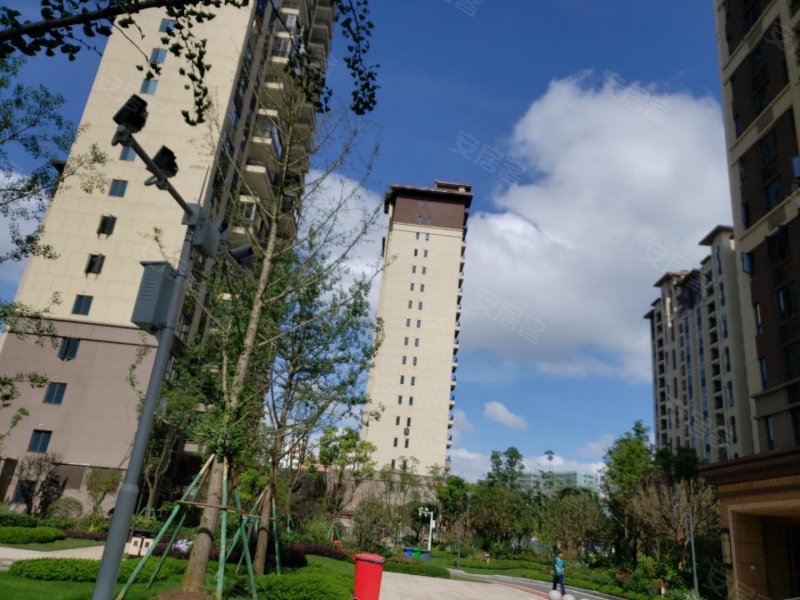 碧桂园西南上城澜山府