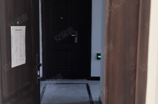 荣盛温泉城3室2厅123㎡70万二手房图片