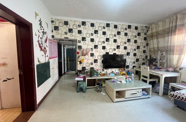 中建七局家属院3室1厅85㎡49.8万二手房图片