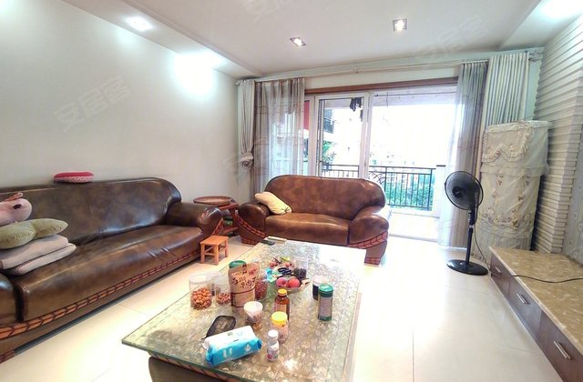 朵力名都4室2厅138㎡120万二手房图片