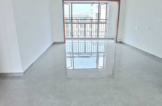 金榜嘉园3室2厅131㎡111万二手房图片