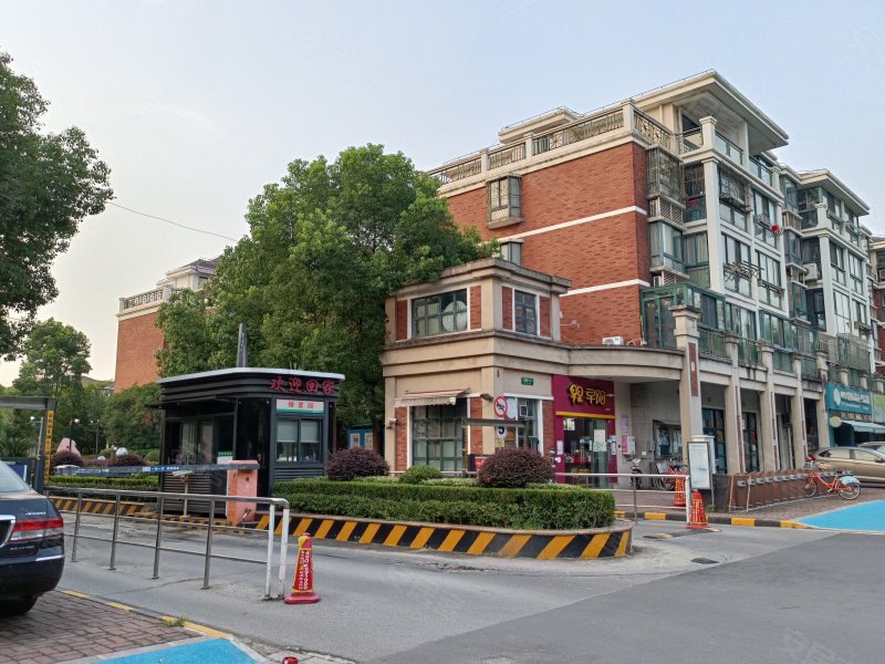 顺驰美兰湖(公寓住宅)