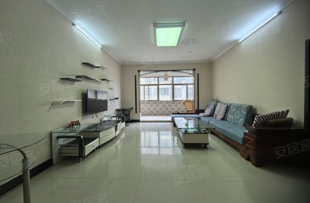 计委小区3室2厅145㎡49万二手房图片