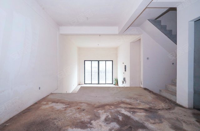 太湖纯水岸(别墅)4室2厅288㎡185万二手房图片