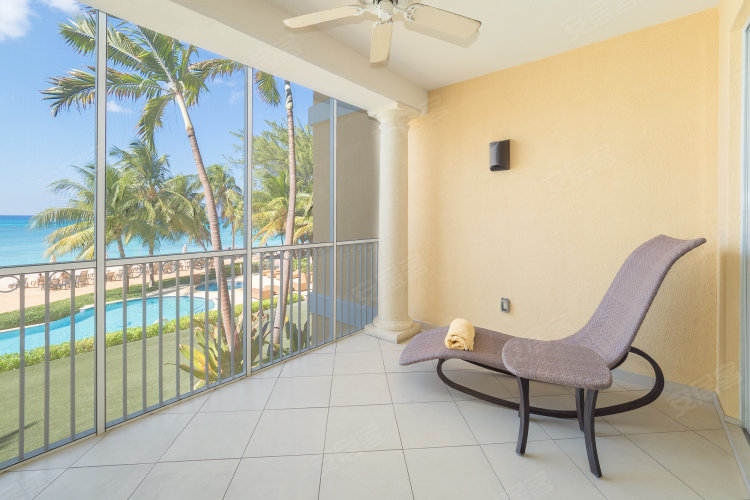 开曼群岛约¥3554万Cayman IslandsSeven Mile BeachRenaissance #8Apartm二手房公寓图片