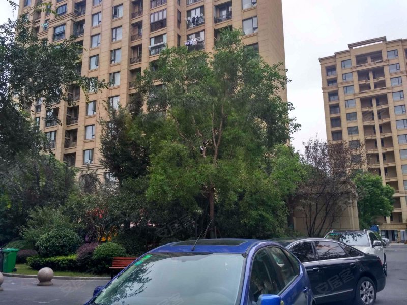 绿地凯旋宫(公寓住宅),仓华路999弄-上海绿地凯旋宫(公寓住宅)二手房