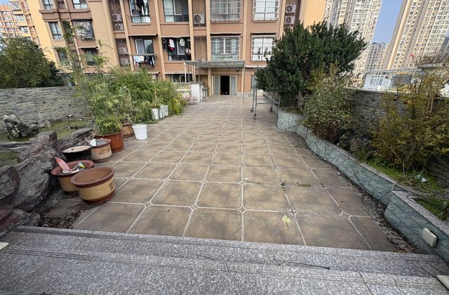 紫荆城邦3室2厅93㎡68万二手房图片