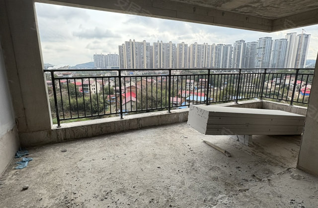 五环东方世家3室2厅95㎡31万二手房图片