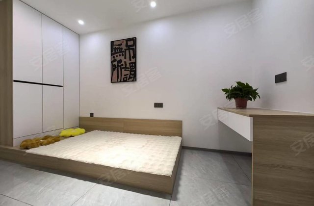 工友城莱茵小镇2室2厅74㎡59.8万二手房图片