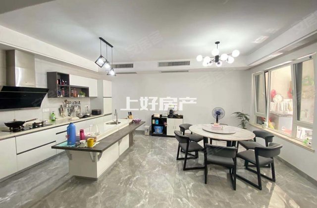 栢悦华庭3室2厅156㎡198万二手房图片