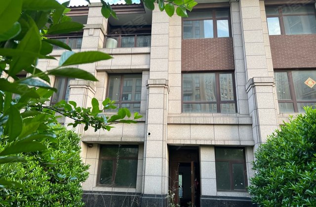 聚湖半岛(别墅),长江路,近新龙大桥-常州聚湖半岛(别墅)二手房,租房