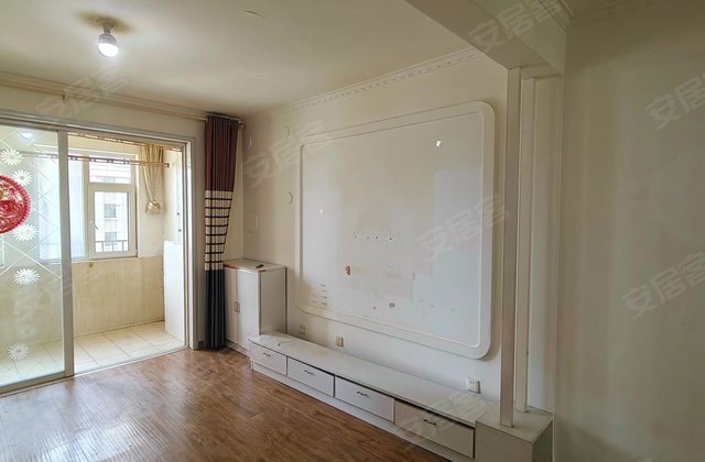 东宇银海3室2厅115.91㎡39万二手房图片