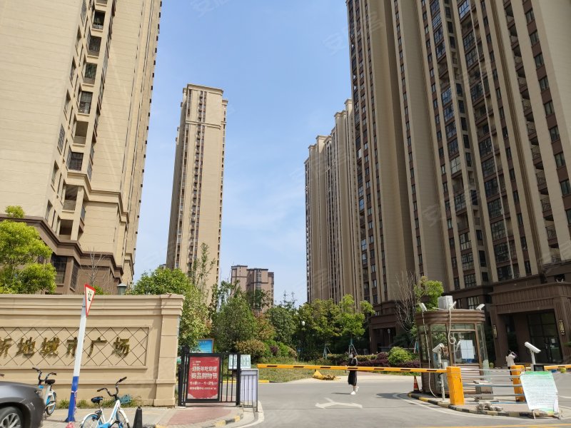 新地城市广场(一期)