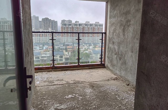 华萃庭院4室2厅128㎡99.8万二手房图片