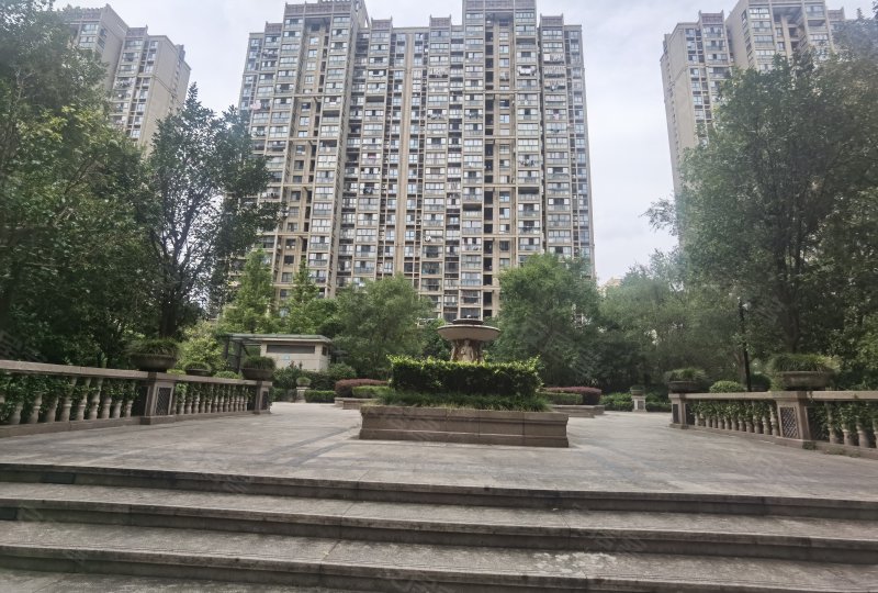 三花现代城金兰苑