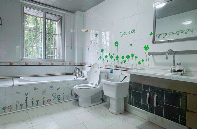 张家港阳光家园(北区)3室2厅139㎡68万二手房图片