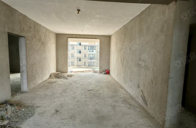 安邦华城3室2厅141㎡48.8万二手房图片