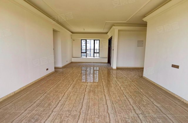 碧桂园凤凰湾晴澜苑5室2厅209.16㎡185万二手房图片