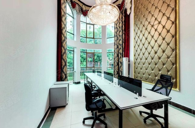 龙泉别墅7室3厅290㎡1280万二手房图片