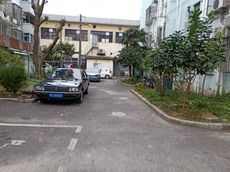 西泥路139弄小区 