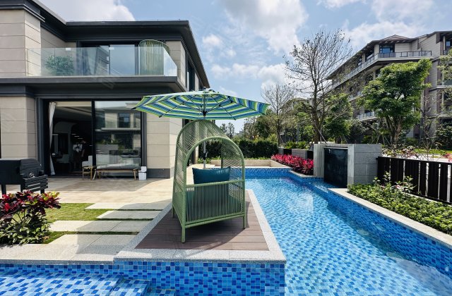 太阳谷温泉城4室2厅103㎡180万二手房图片