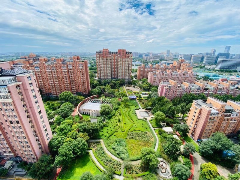 万年花城玫瑰碗(万年花城三期)