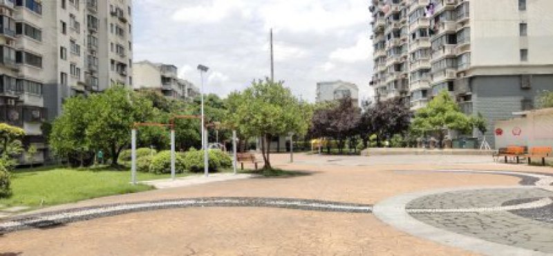 大华斐勒公园(华春路100弄) 