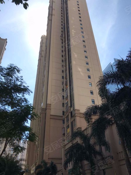 万达中央华城c区