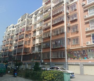 东豪逸景花苑
