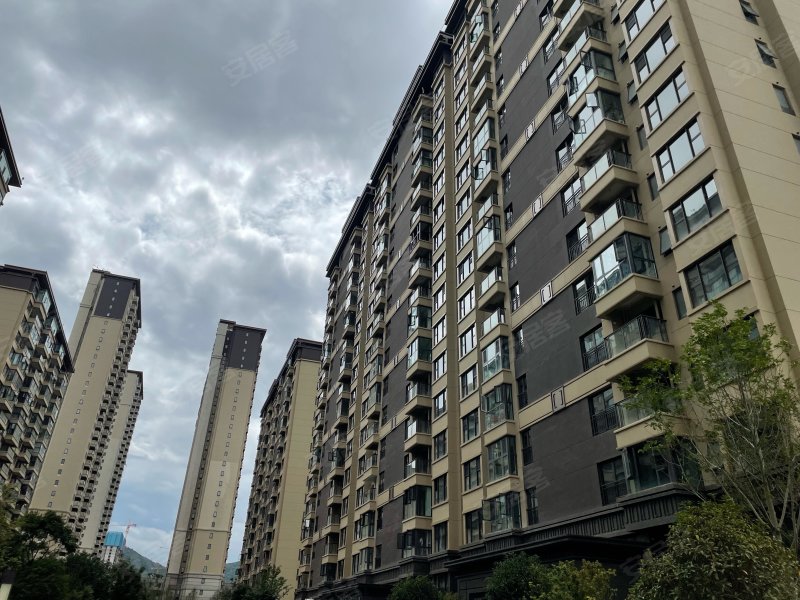 俊发观云海云中苑