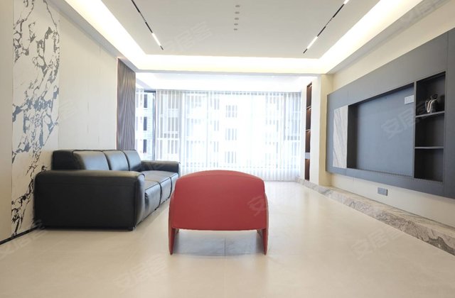 美好未来社区4室2厅159㎡85万二手房图片