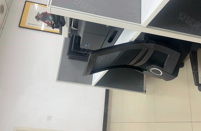 鸿森大厦1室1厅55㎡40万二手房图片