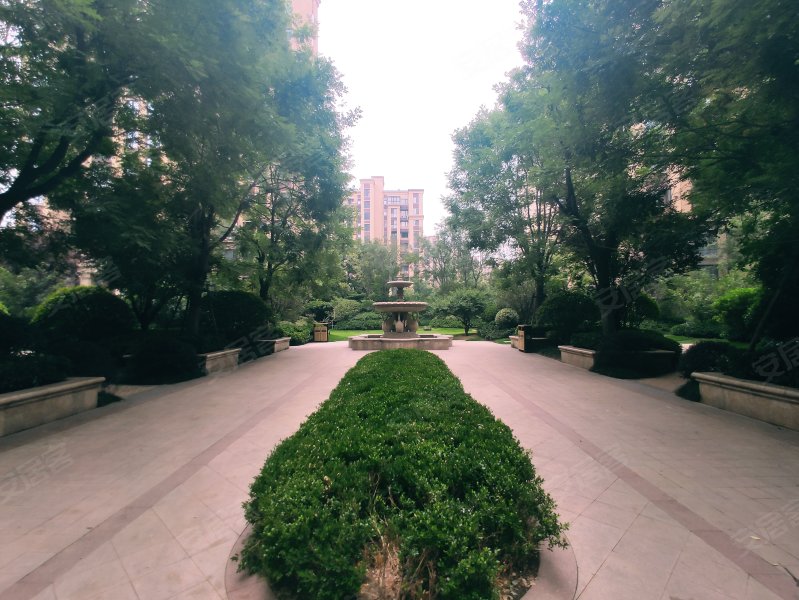 绿都澜湾知了公寓